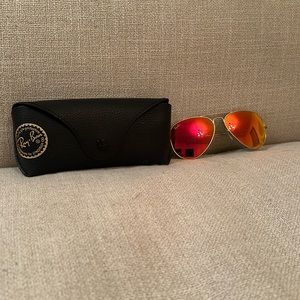 Ray-Ban aviator, flash lens.